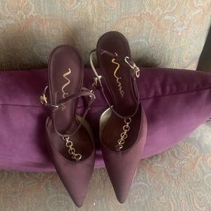 Beautiful dark brown cloth top leather sole sling backs worn twice 9M